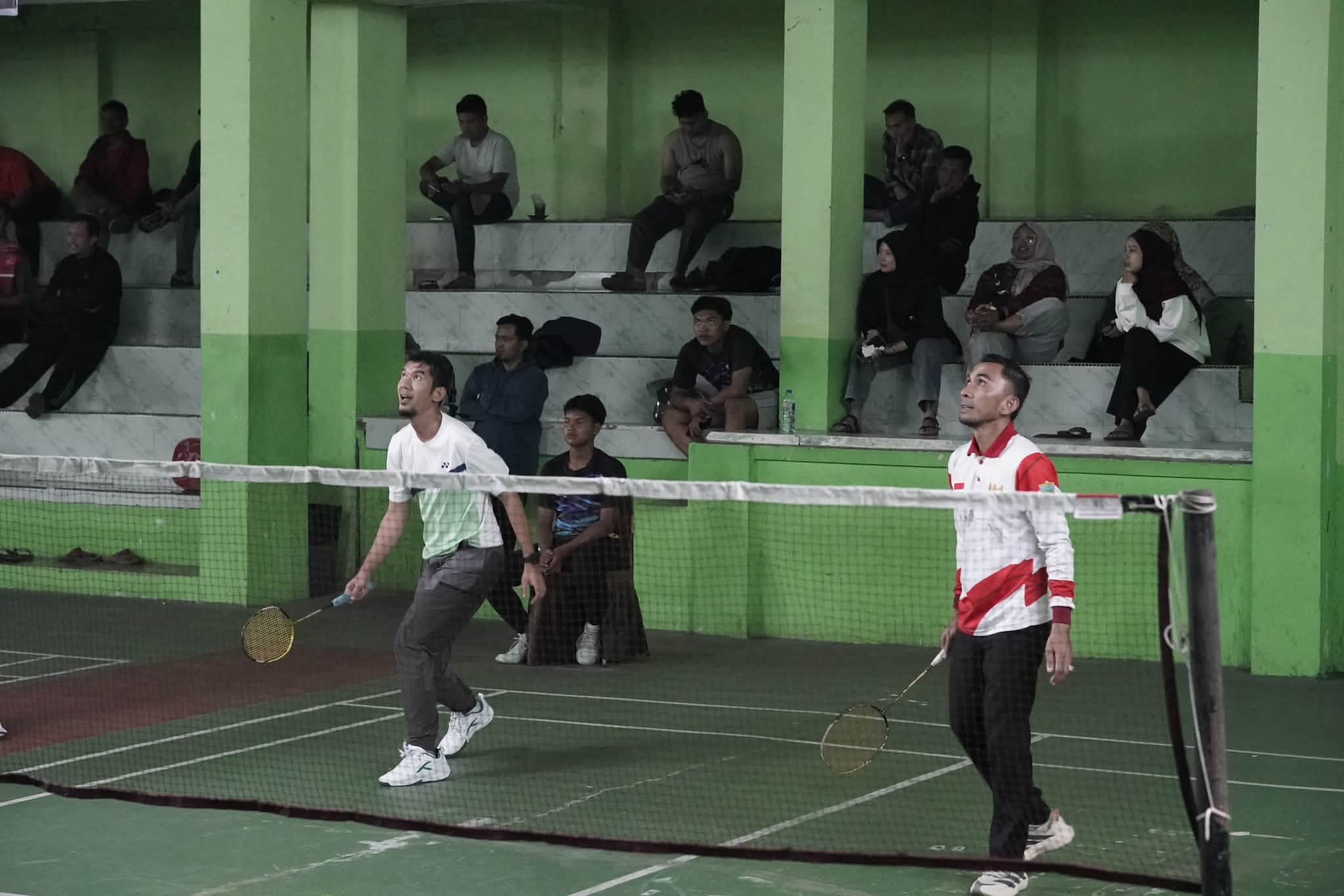 Suasana pertandingan.